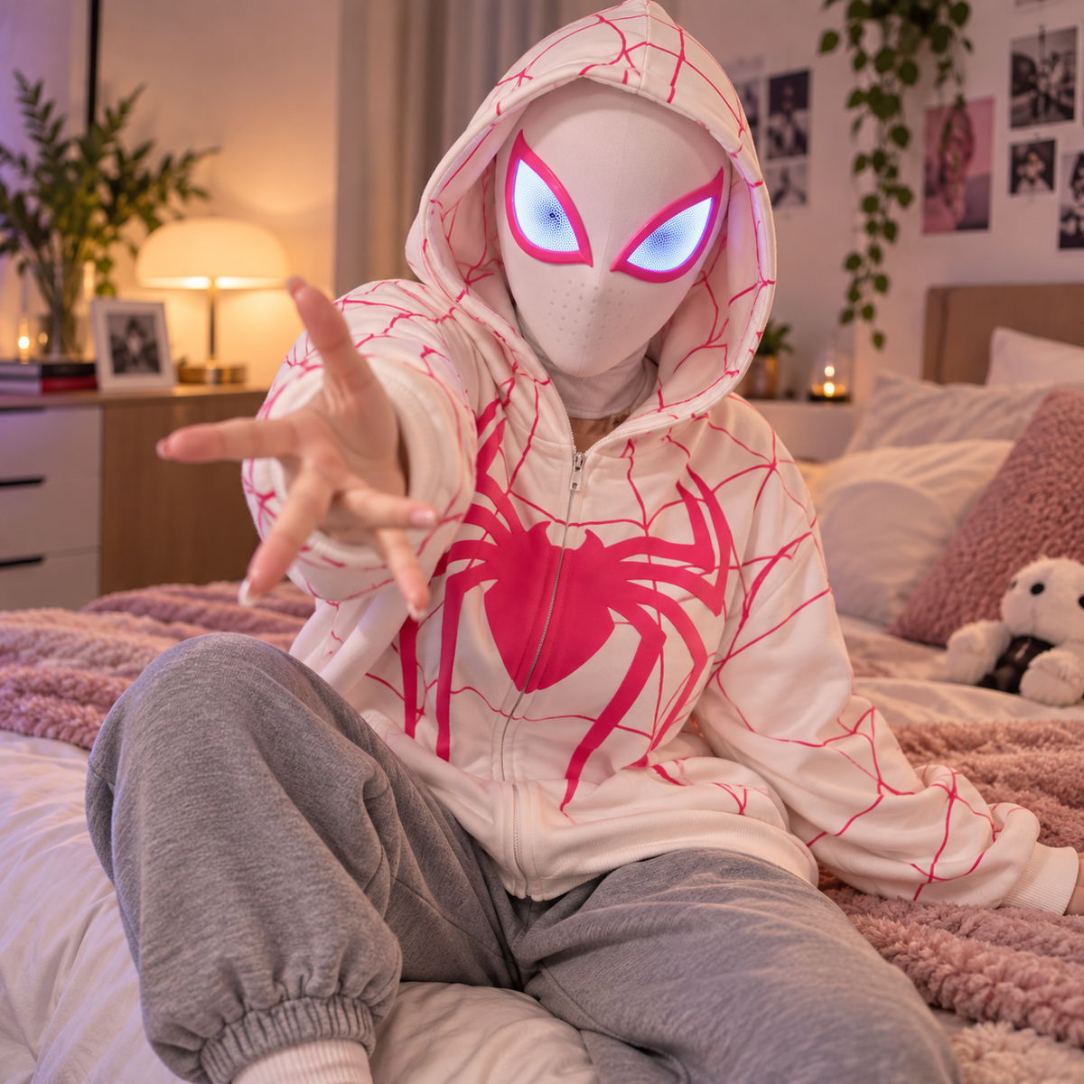 1:1 Full Head LED Spider Hero Mask – Touch Control Blinking Eyes Cosplay Helmet with USB-C Rechargeable Light-Up Eyes
