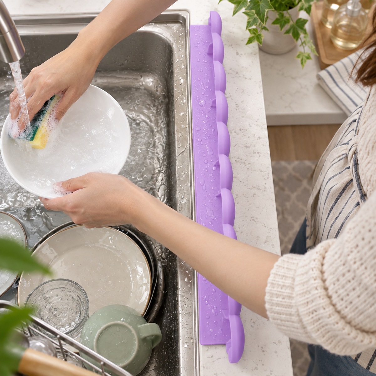 Silicone Sink Splash Guard with Suction Cups, Kitchen Water Blocking Barrier