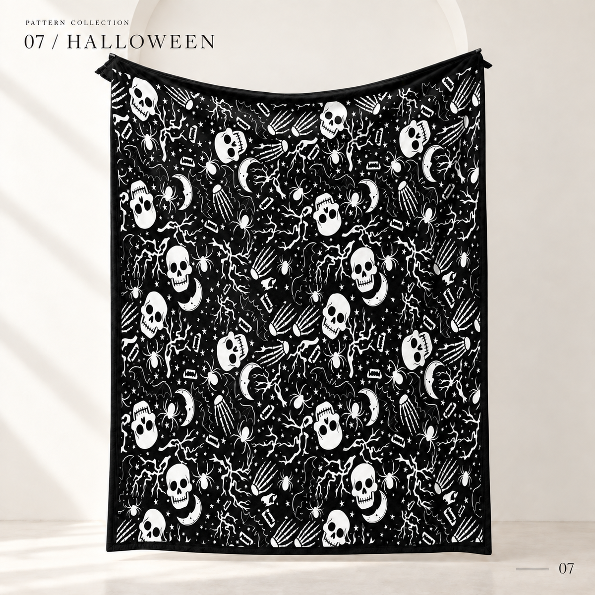 (KIT) DIY Halloween Coloring Blanket with 24 Markers, 150 × 125 cm